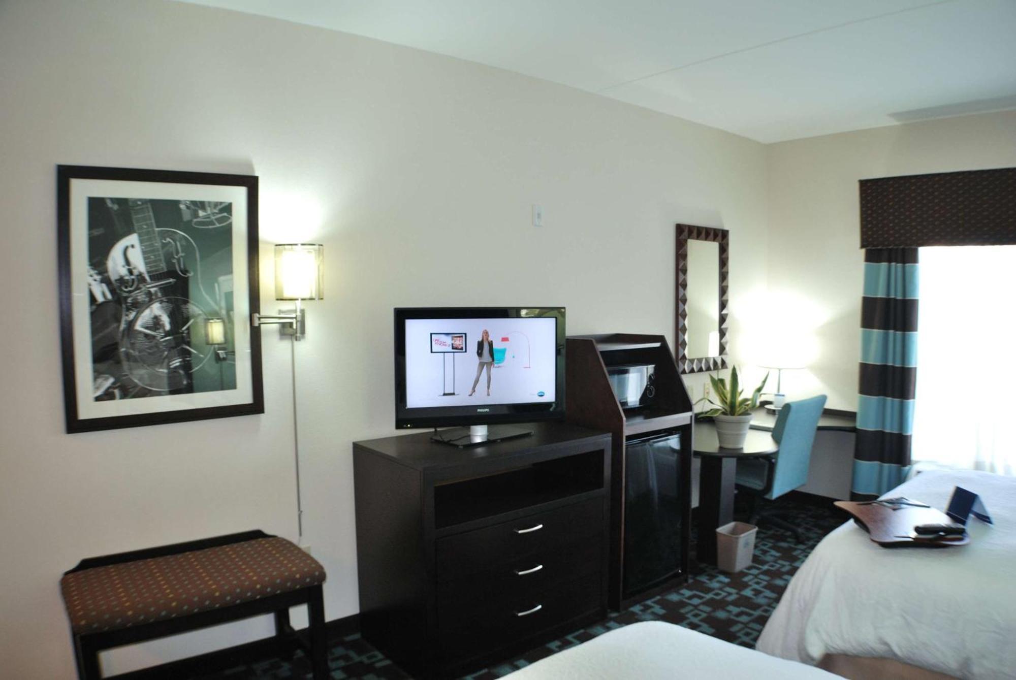 Hampton Inn & Suites Nashville At Opryland Dış mekan fotoğraf
